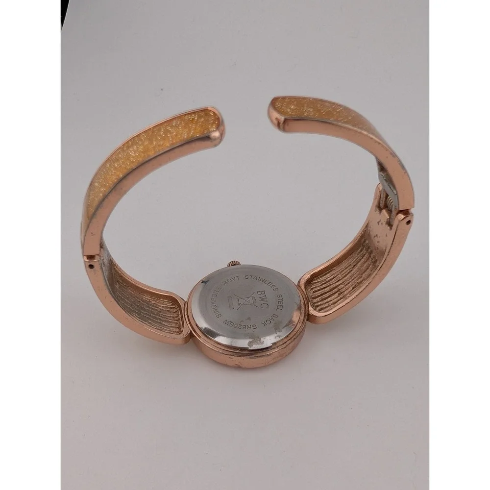 Avon Pretty As A Diamond Rose Gold Bangle Watch 27mm‎ Case- New Battery